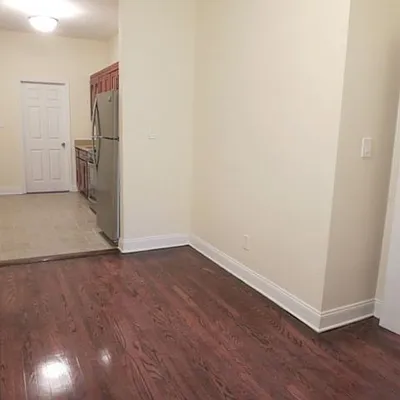 Rented by Nooklyn NYC LLC | media 16