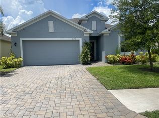 8750 Cascade Price Cir, North Fort Myers, FL 33917