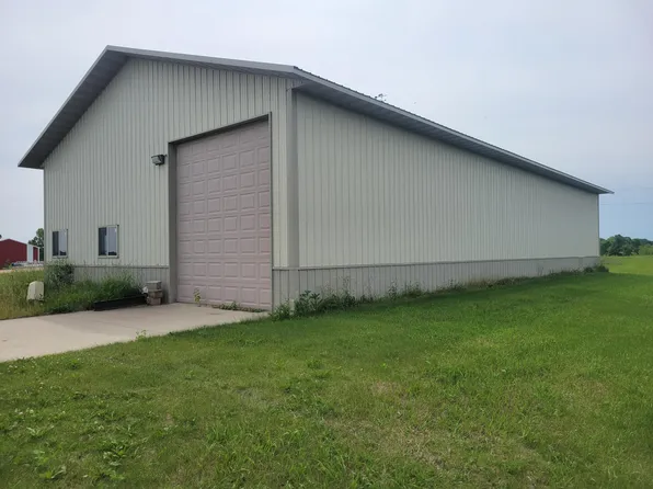 39693 140th St, Battle Lake, MN 56515