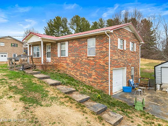 4th image of 3013 Buckingham Rd