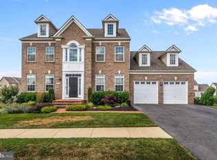 5809 Coppelia Dr, Rockville, MD 20855