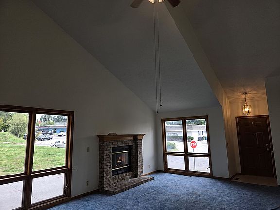 Large living & dining room.