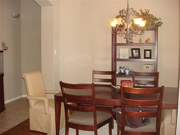 5th image of 1406 Springside Dr