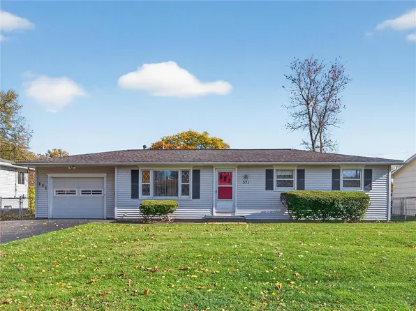 371 Mount Ridge Cir, Rochester, NY 14616