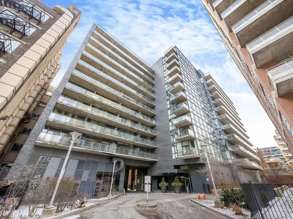 478 King St W #202, Toronto, ON M5V 0A8