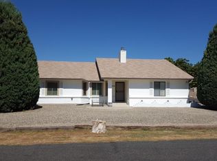 10776 E Stirrup High Dr W, Dewey, AZ 86327