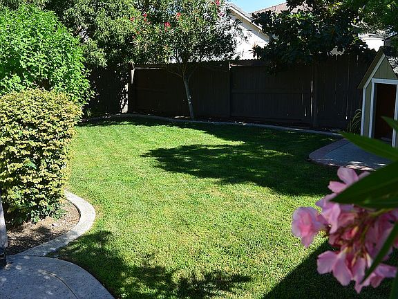 5th image of 2244 Burberry Way