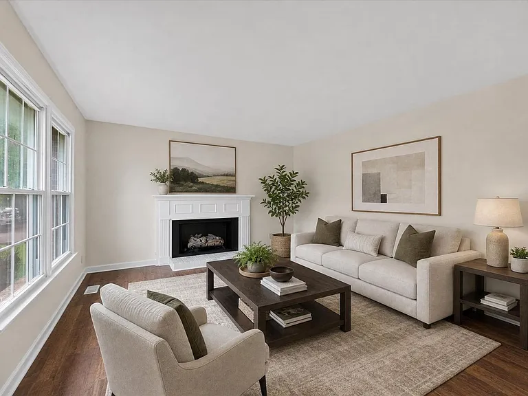 607 Granger Ln — Photo 6