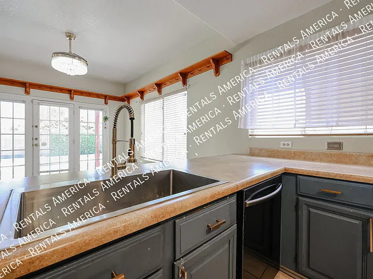 11403 W Crimson Ln — Photo 13