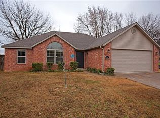 1901 SW East St, Bentonville, AR 72712