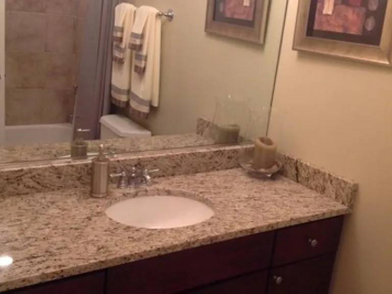 3921 S Indiana Ave #4N — Photo 8