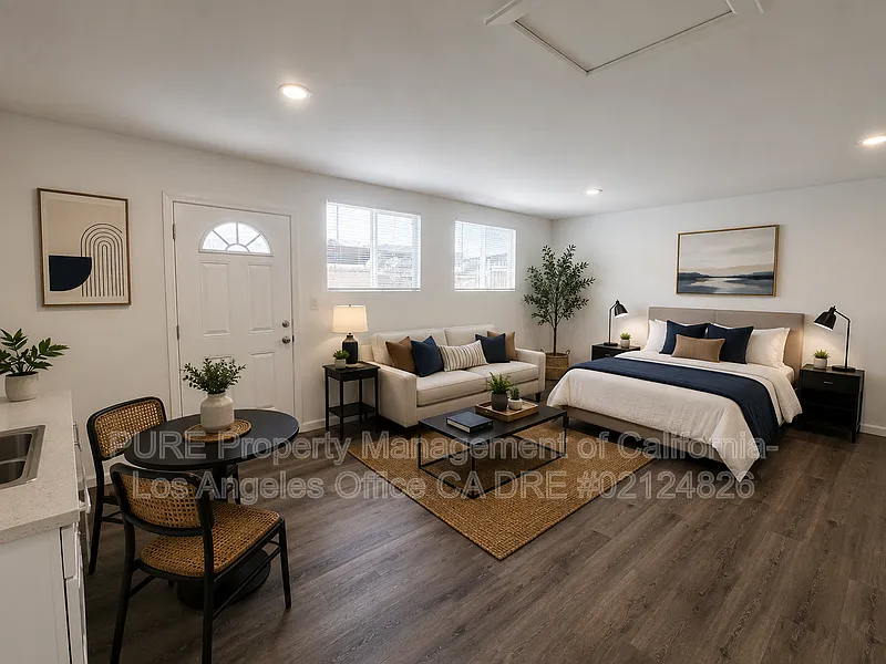 Studio, 1.0 bath, 350 sqft, $1,850 — Photo 3