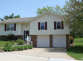 108 Mount Olympus Ct, Saint Peters, MO