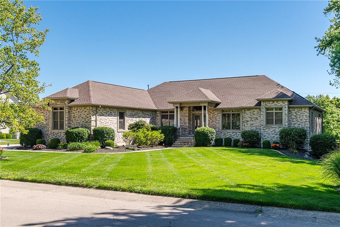 173 Countryside Dr N, Troy, OH 45373 | Zillow