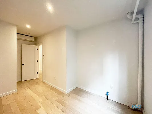 Rented by E and G Realty Group | media 29