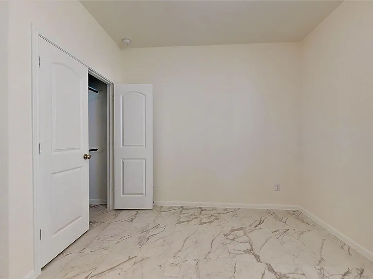 10434 Astor Point Trl — Photo 35