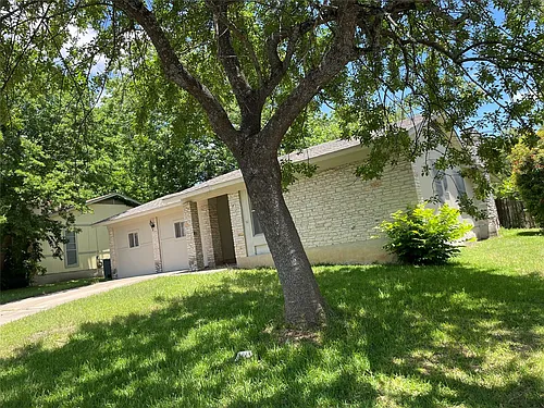7611 Lunar Dr Photo 1