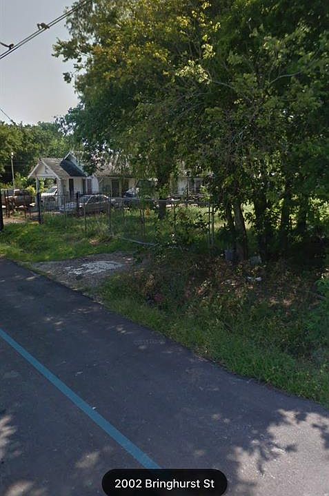 2nd image of 2002 Bringhurst St