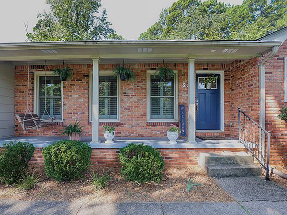 4th image of 211 Springwell Ln