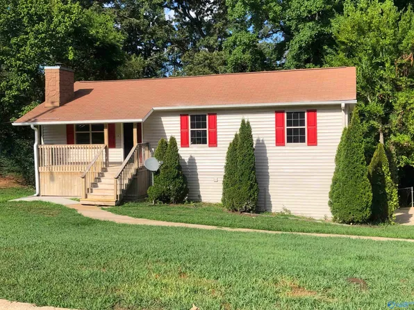 3718 Battlefield Dr NW, Huntsville, AL 35810