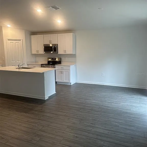 13110 SW 89th St — Photo 4