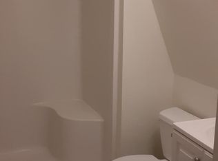 343 Safford St #3, Bennington, VT 05201