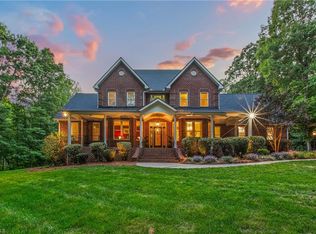370 Rabbit Farm Trl, Advance, NC 27006