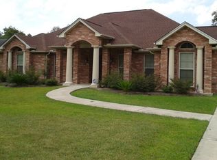 5210 Richard Dr, Beaumont, TX 77708