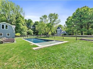 3 Stonewall Court, South Salem, NY 10590