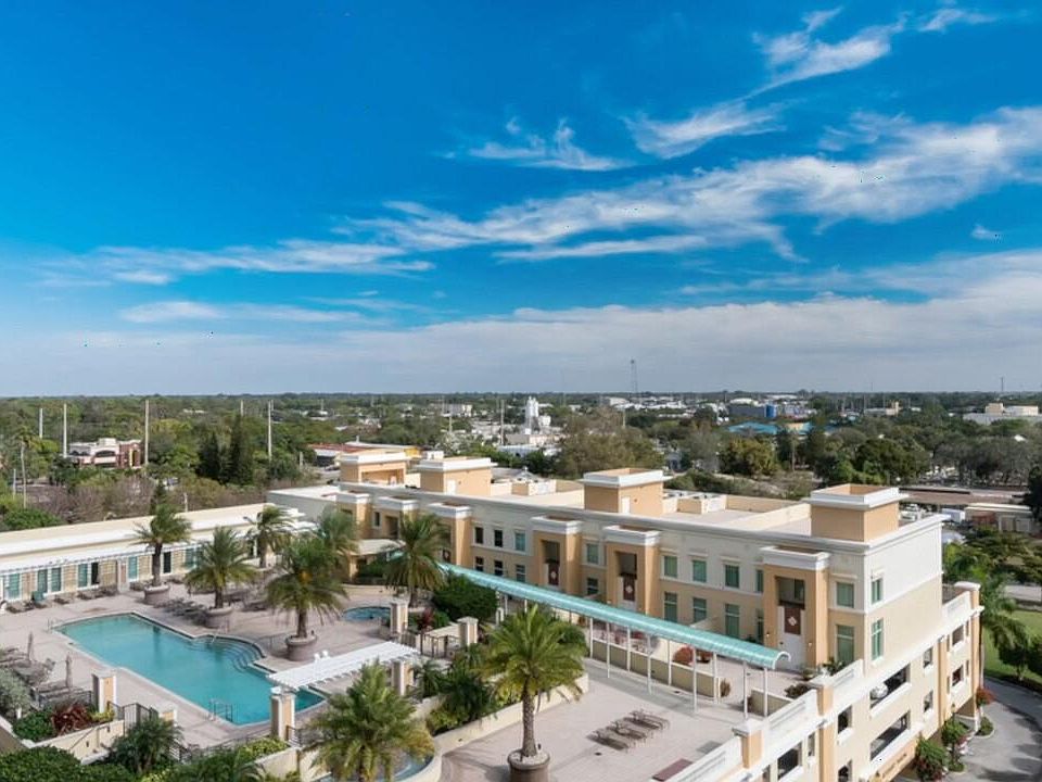 1st image of 800 N Tamiami Trl Unit 1105