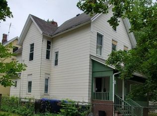 33 McKnight St, Springfield, MA 01109