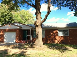 5851 E 21st Pl, Tulsa, OK 74114