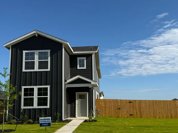 200 Constanza Trl, Bastrop, TX 78602