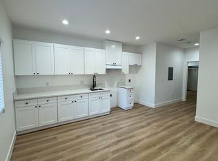 5201 E Anaheim Rd #8, Long Beach, CA 90815