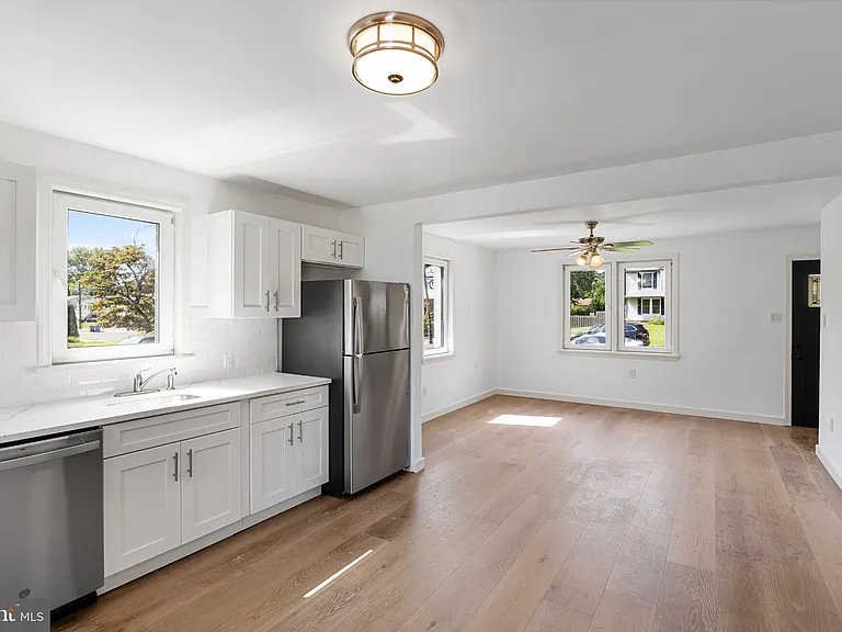 417 Yale Ave — Photo 11