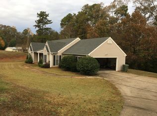 110 Mountain View Dr, Central, SC 29630