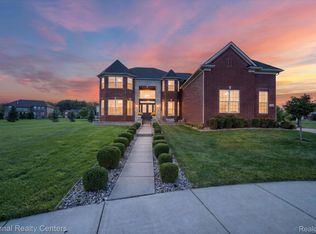 6575 Yates Ct, Canton, MI 48187
