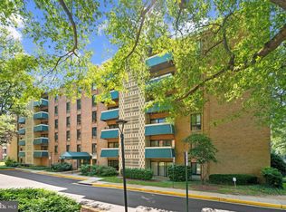 6143 Leesburg Pike APT 305, Falls Church, VA 22041