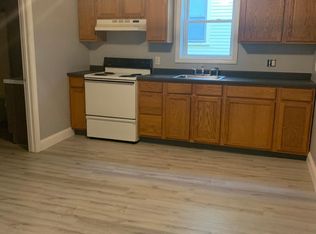 173 Linden St #1, Fall River, MA 02720