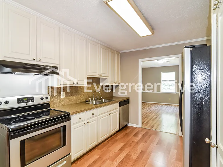 625 Durward Dr — Photo 7