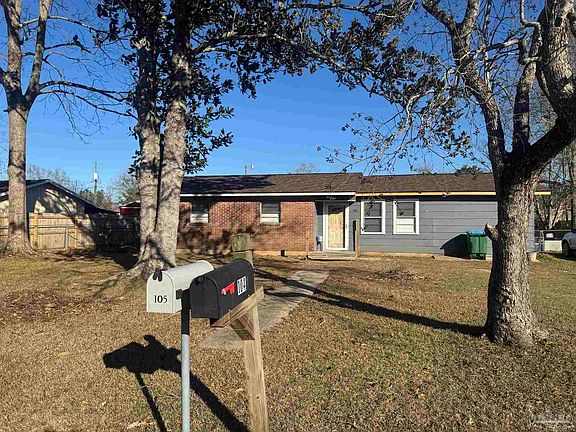 3rd image of 104 Evelyn St