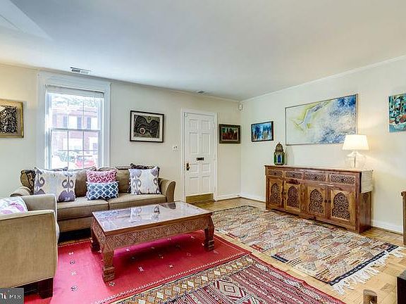 5th image of 2700 16th St S APT 650