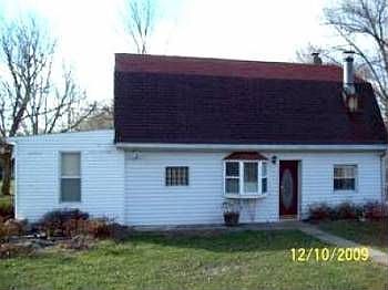 2nd image of 504 Lemaster Dr