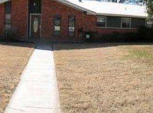 1 Crescent Dr, San Angelo, TX 76903