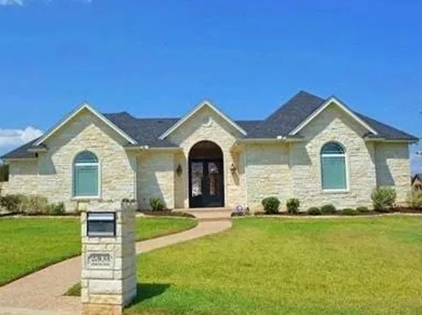 2303 High View Dr, Belton, TX 76513