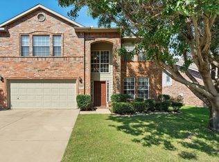 1317 Riverside Rd, Roanoke, TX 76262