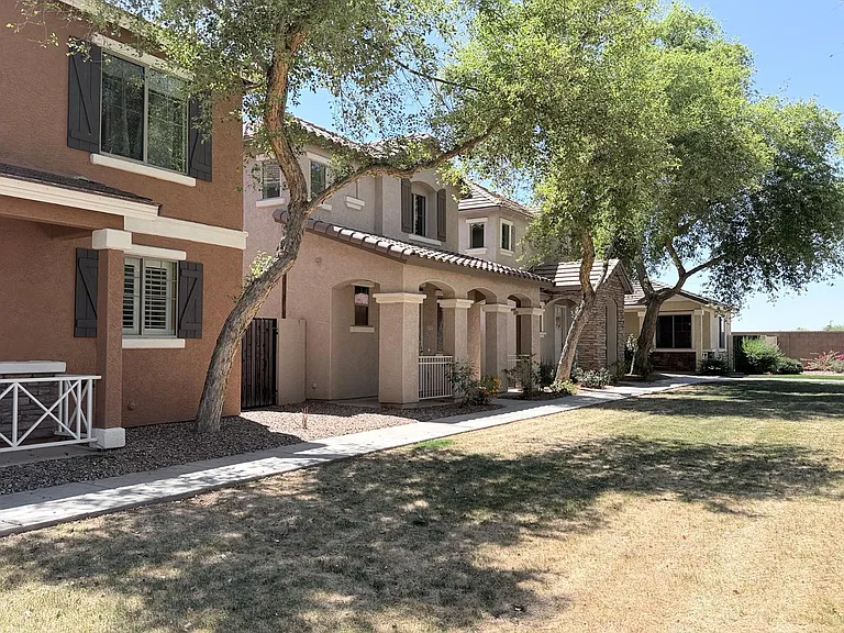 3938 S Napa Ln — Photo 4
