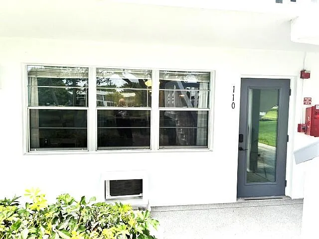 Markham F — Photo 3