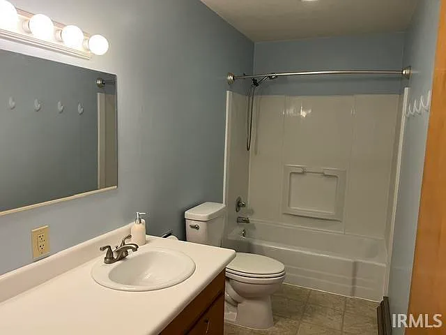 4670 Breeze Rd — Photo 6