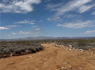 12 N Magnolia Dr, Dolan Springs, AZ 86441